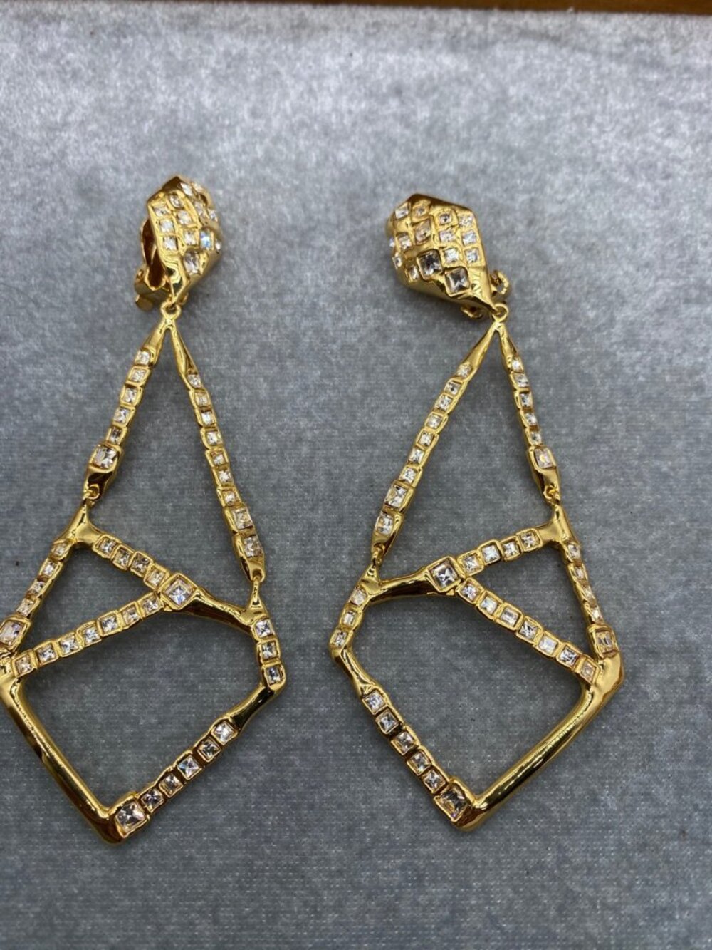 Alexis Bittar Irregular Pav�� Clip-On Earrings - Picture 3 of 5